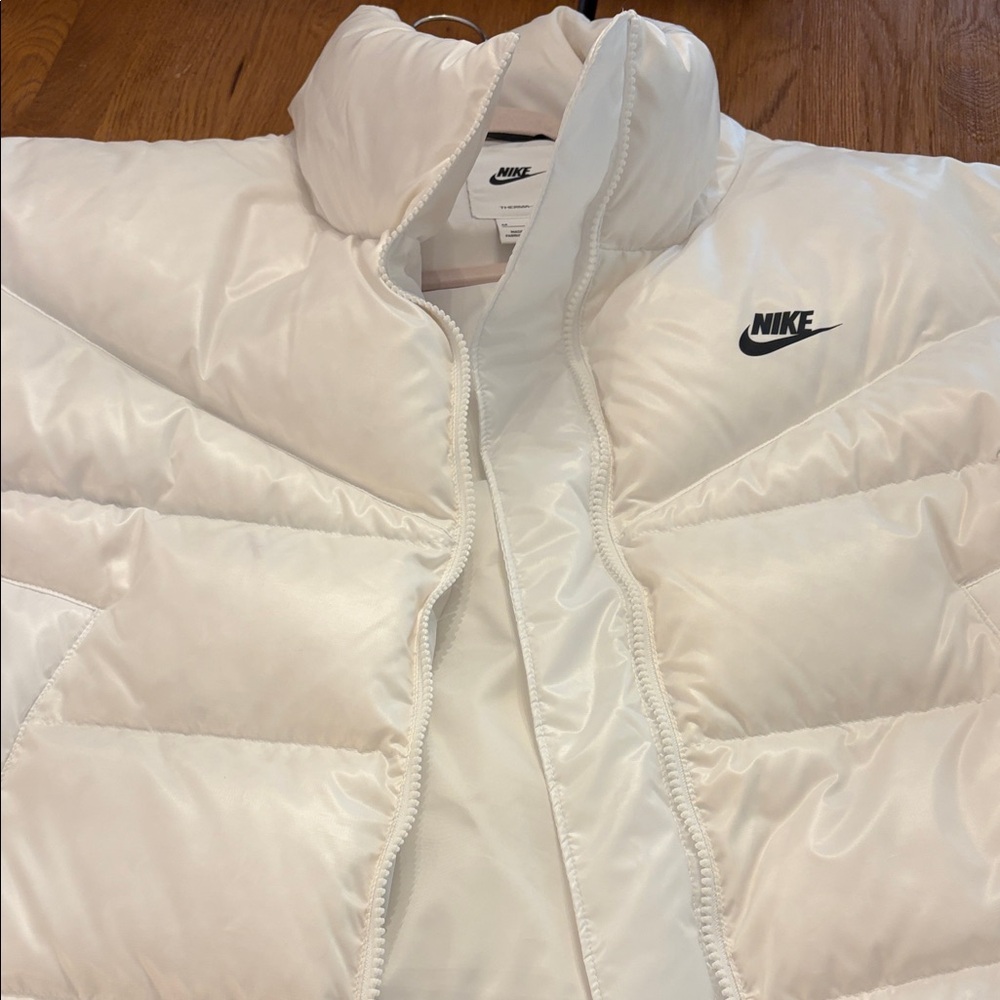 Nike Women's Classic White Puffer Jacket